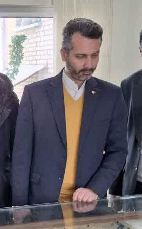 "کاهش سود فعالیتهای غیرمولد، گامی به سوی رونق تولید است"