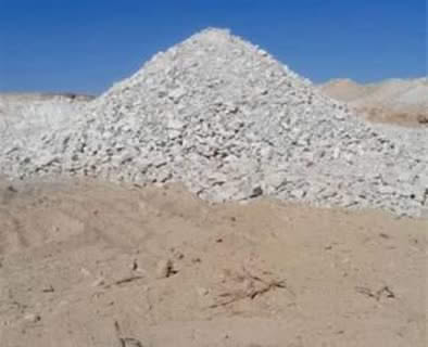 معدن خاک صنعتی در شهرستان مه ولات توسط بسیج مهندسی صنعت و معدن احیا شد